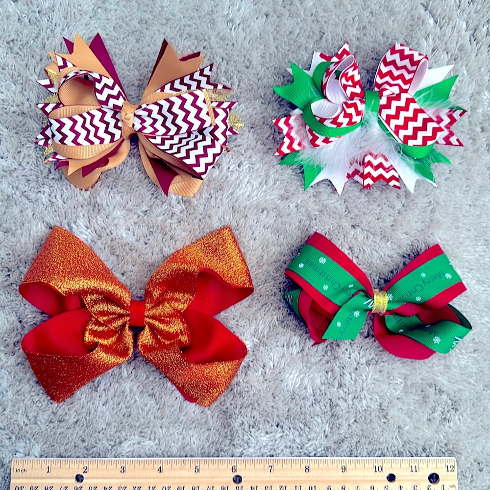 Set of 4 Holiday-Themed Hair Bows